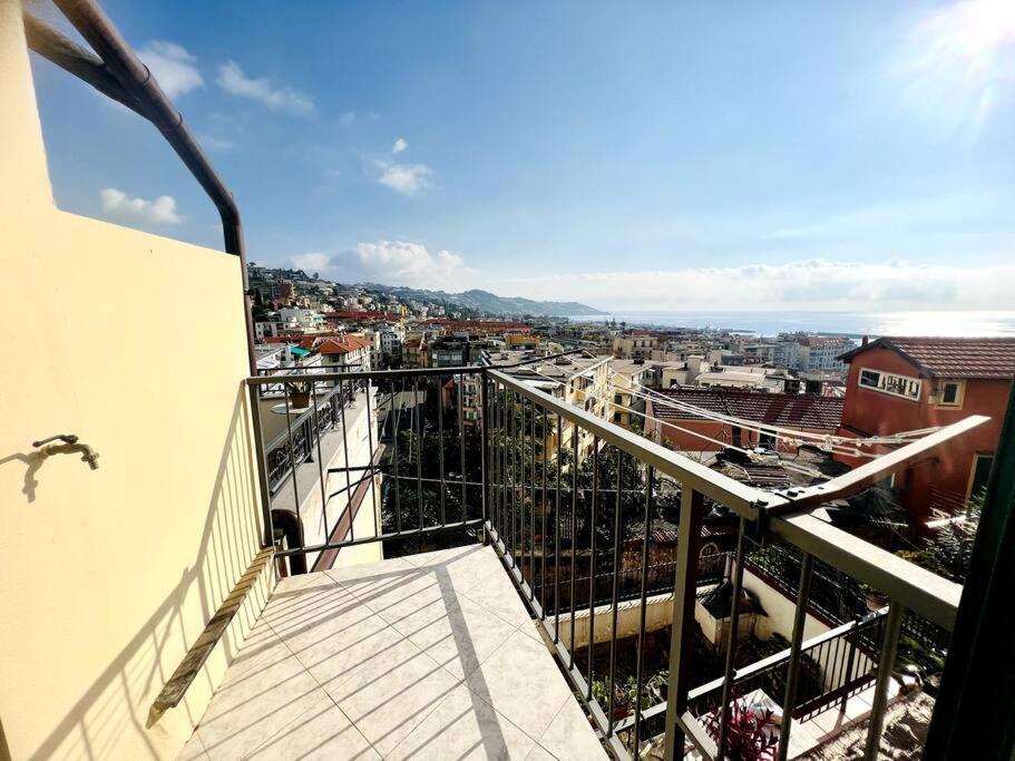Suite Romolo Moreno 88 - Санремо Екстер'єр фото